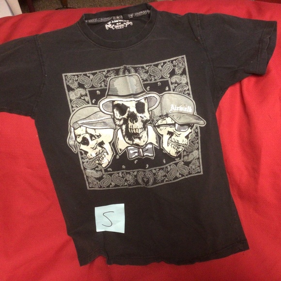 AIRWALK tshirt - Picture 1 of 2